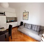 Laroom Apartment Seline