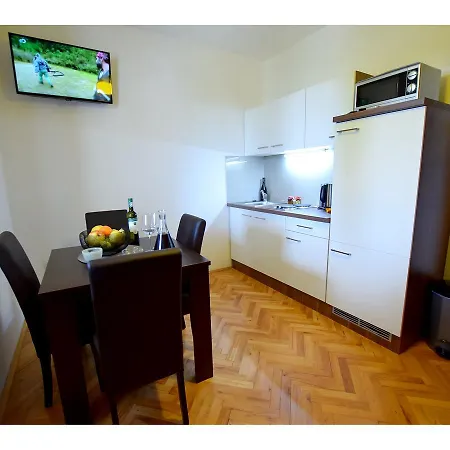 Laroom Appartement *