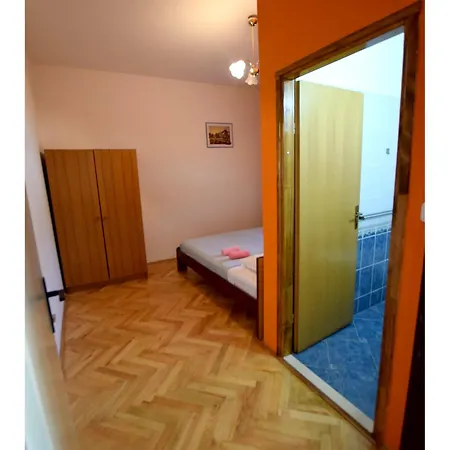Laroom Apartment Seline